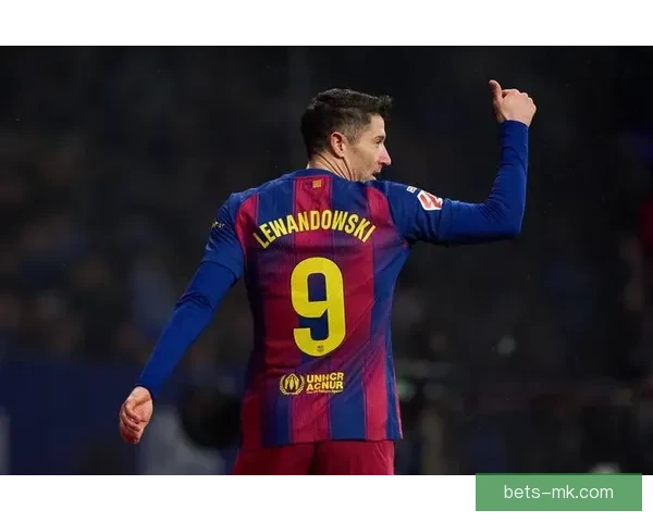 弗里克：亚马尔失利让人愤怒 欧冠比赛将重拾好心情