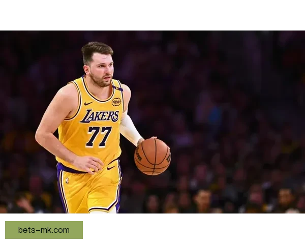 湖人迎战活塞前瞻东契奇带队冲击十连胜谁能接棒坎宁安